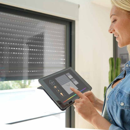 Volet solaire sur-mesure SOMFY io RS100 Solar